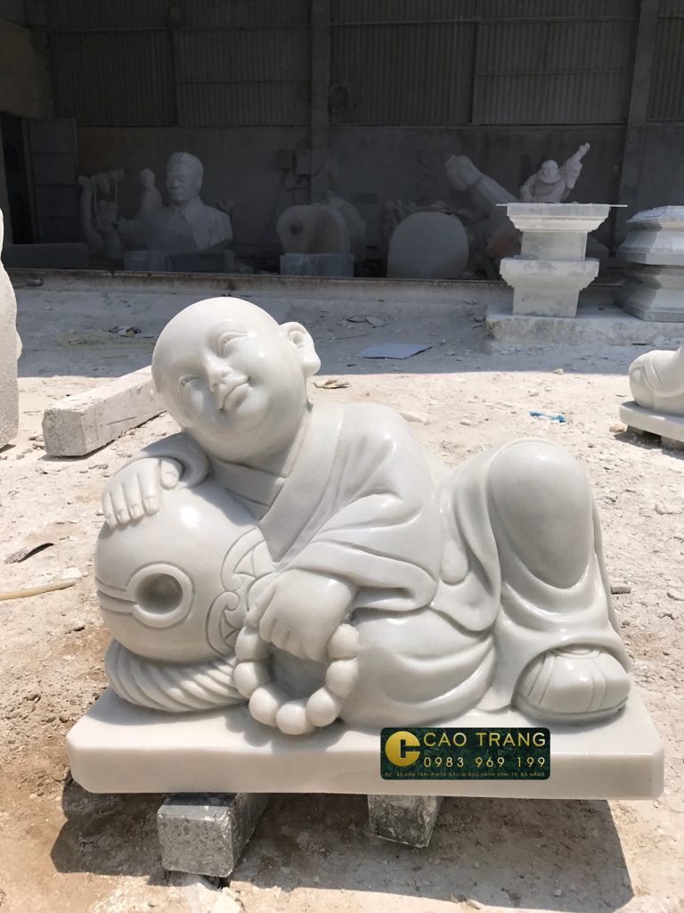 Tượng chú tiểu 9