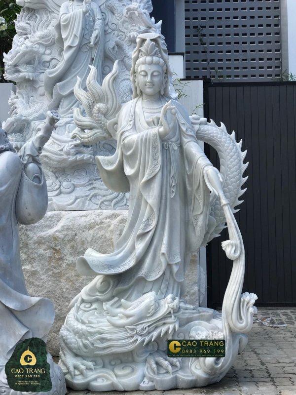 Tượng Phật Quan Âm bằng đá đẹp khác