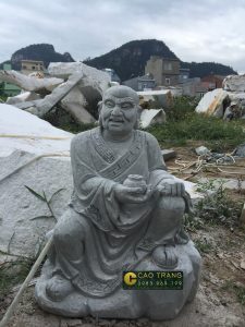 Tượng Thập Bát La Hán bằng đá