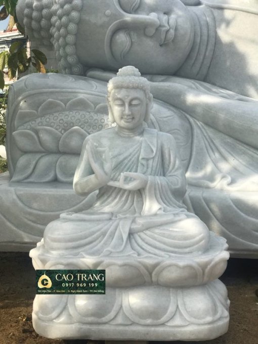 tượng Phật Thích Ca bằng đá thủ ấn chuyển Pháp Luân