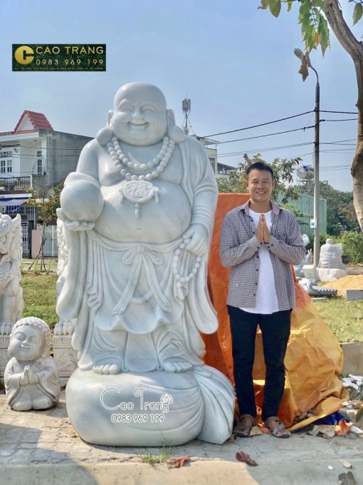 Tượng Phật Di Lặc bằng đá