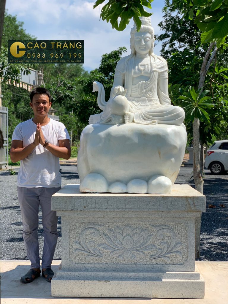 Tượng Quan Âm tự tại đẹp