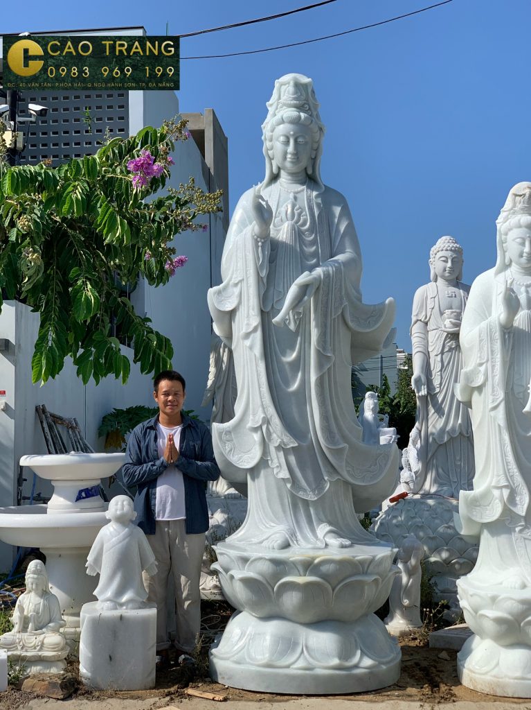 Tượng Quan Âm