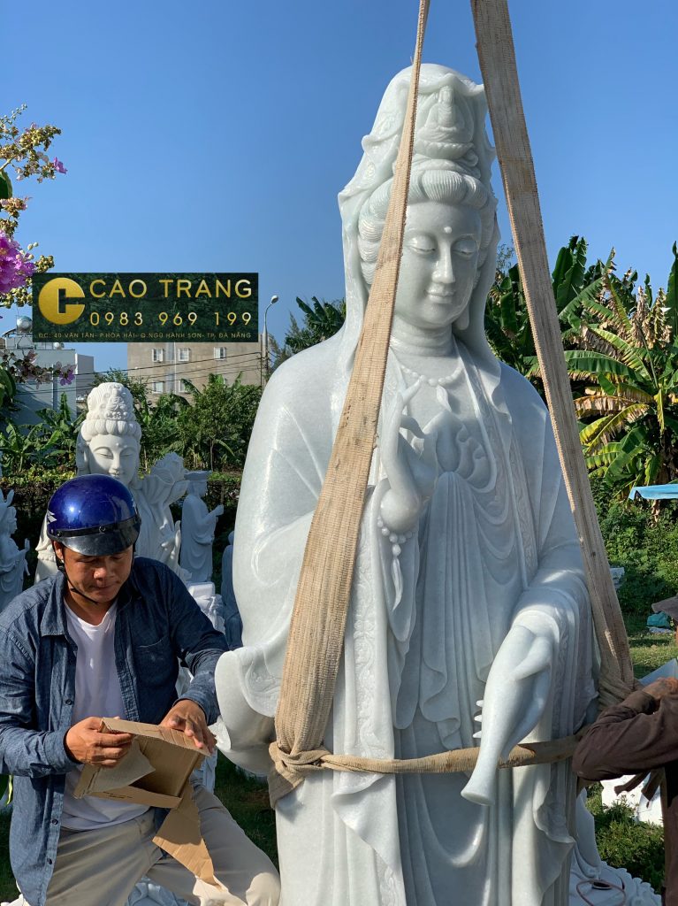 Tượng Quan Âm