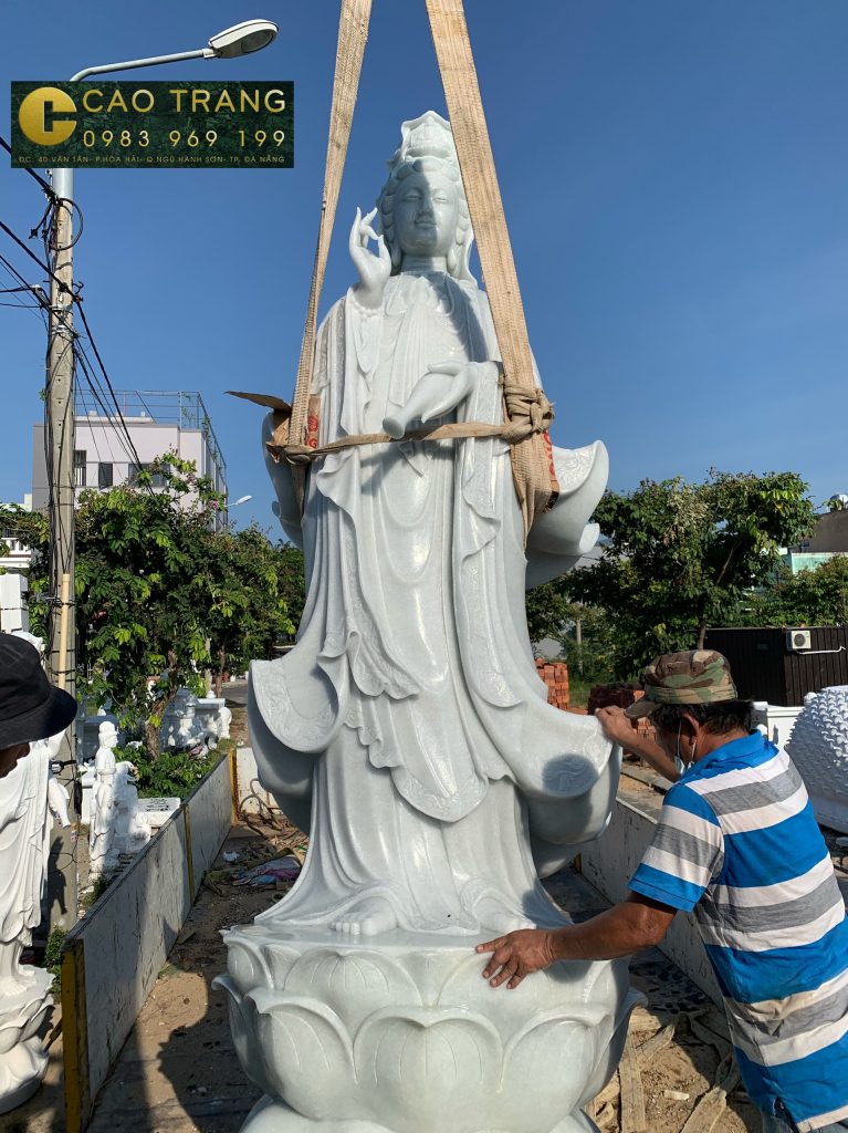 Tượng Quan Âm