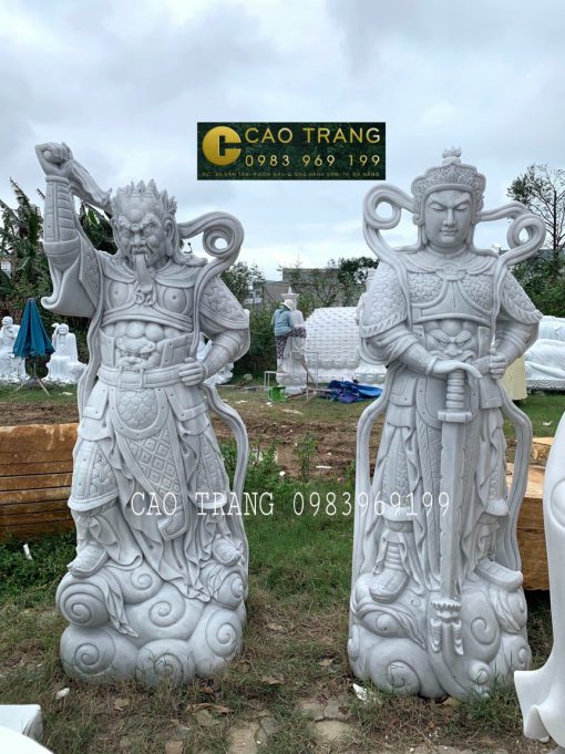 Tượng Hộ Pháp