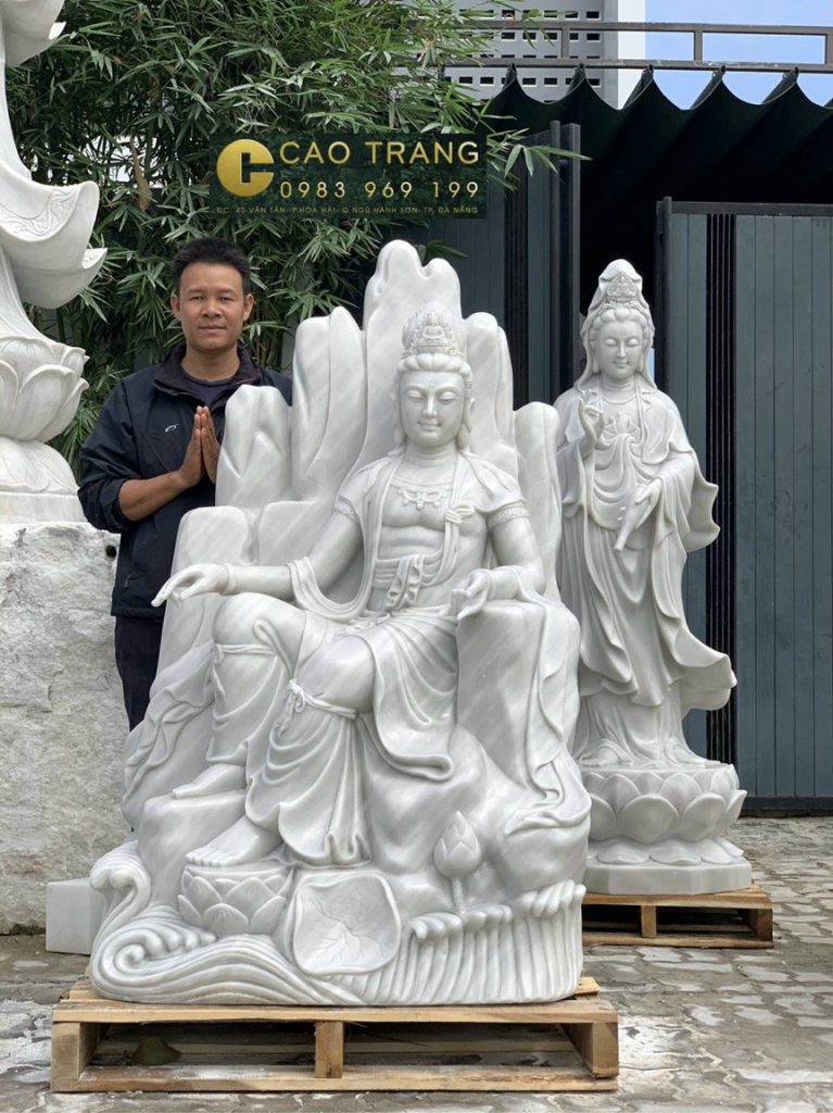 Tượng Quán Tự Tại