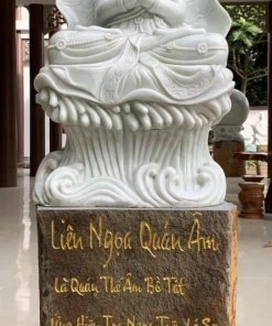 Liên Ngọa Quán Âm