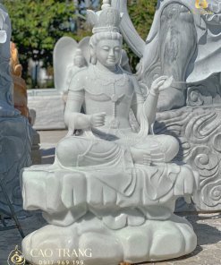 Uy Đức Quán Âm