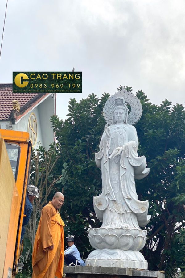 Quan Âm Đại Sĩ là một trong những vị Bồ Tát được thờ phụng rộng rãi nhất ở Việt Nam