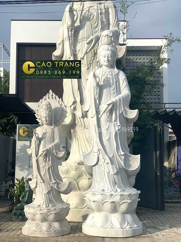Tượng Phật Bà Quan Âm được chế tác từ chất liệu đá cẩm thạch trắng