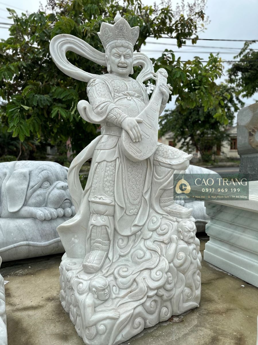 Tượng phật bằng đá tại Kiên Giang