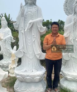 Tượng Quan Âm Đứng