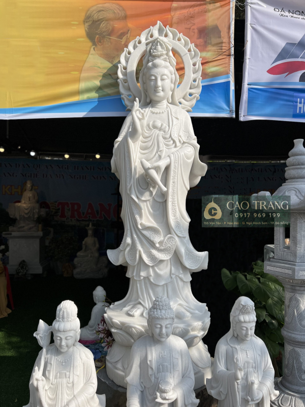 tuong phat quan am dung bang da 1284 scaled 1