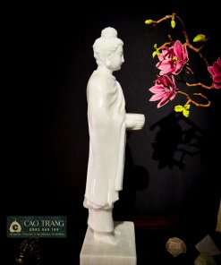 Góc nghiêng Chính diện Tượng Thích Ca Đứng Tay Cầm Bát 50CM