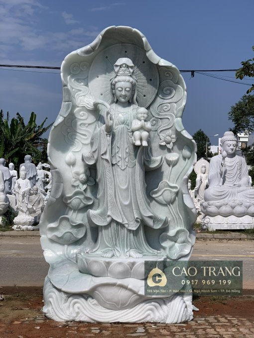Vẻ Đẹp Tự Nhiên và Sang Trọng