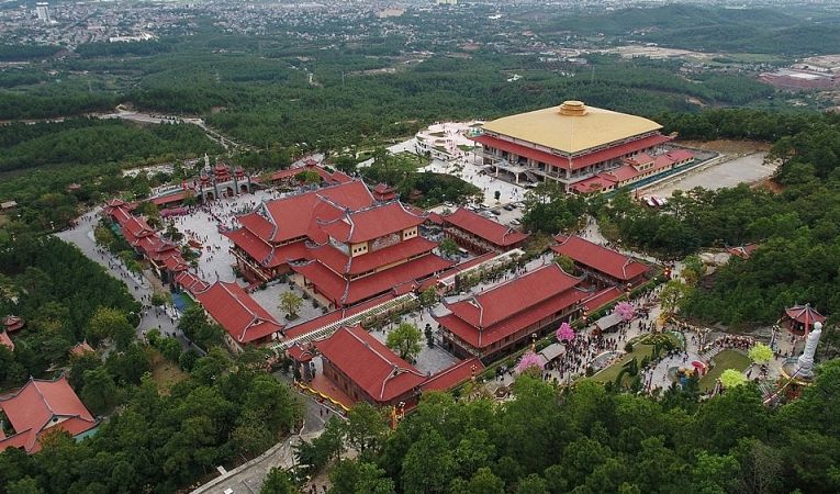 Chùa Ba Vàng, Quảng Ninh