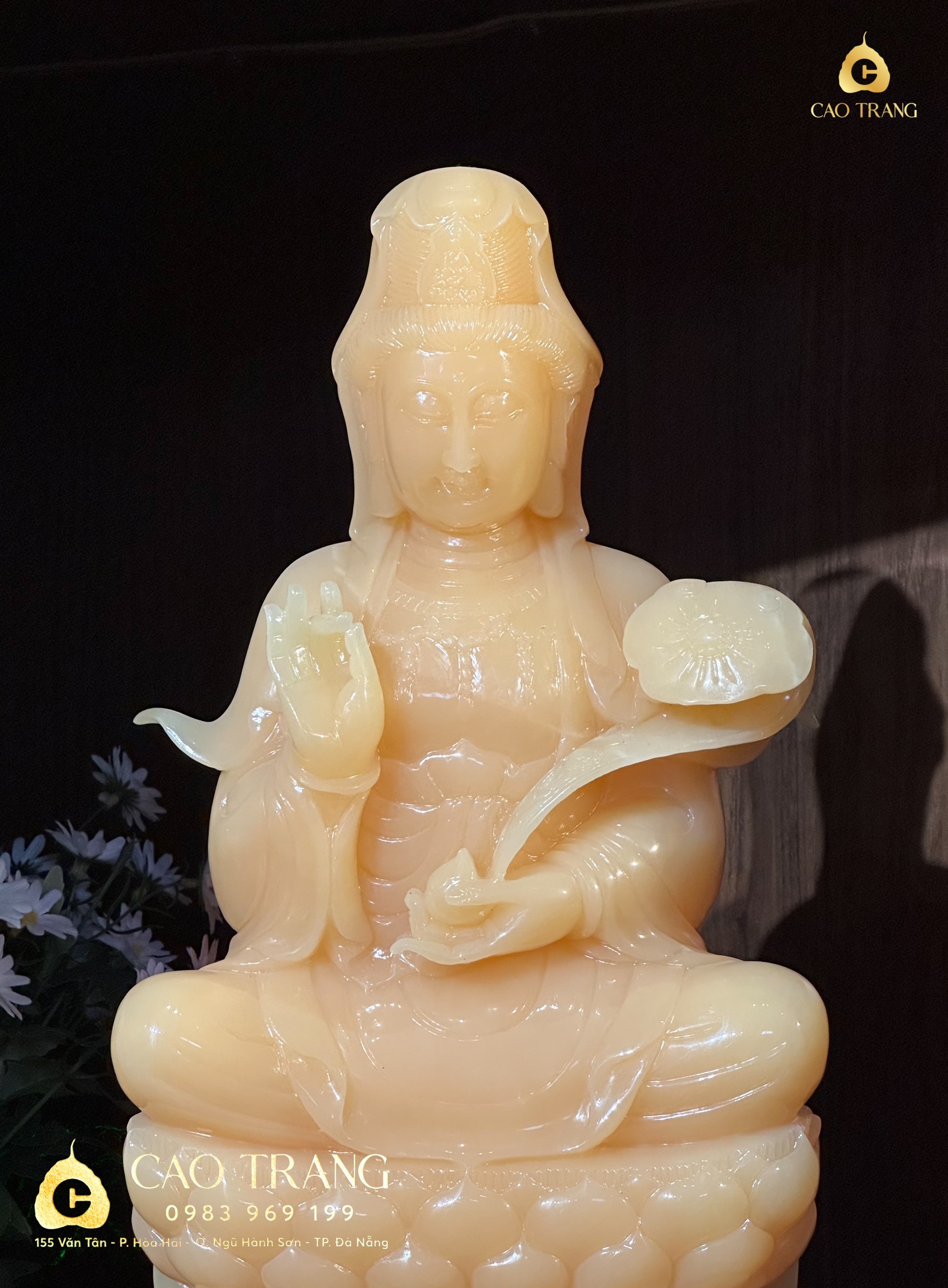 Tượng Phật bằng đá tại Quận 1 với chất liệu đá tự nhiên