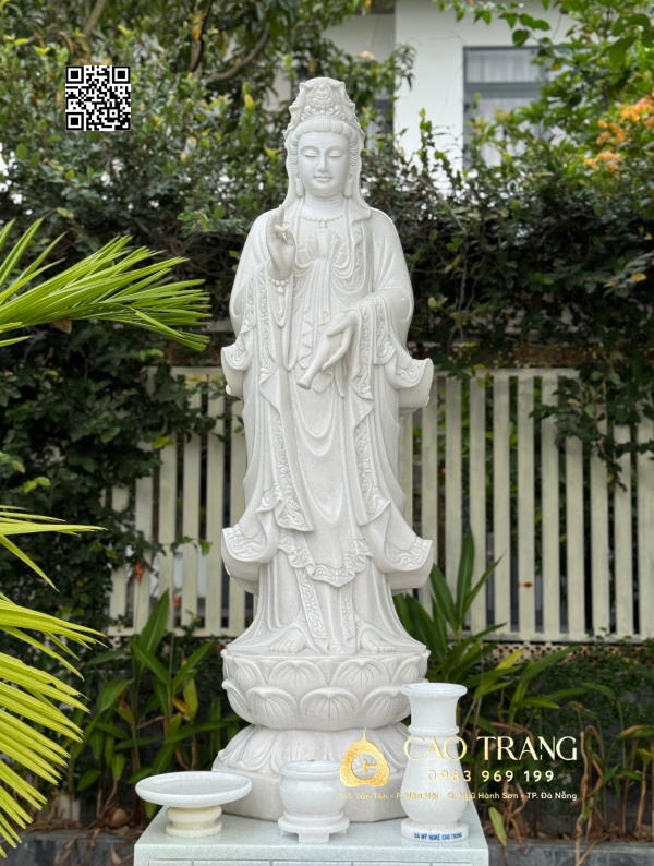 Tượng Quan Âm Bồ Tát hoa văn cao 1,4M