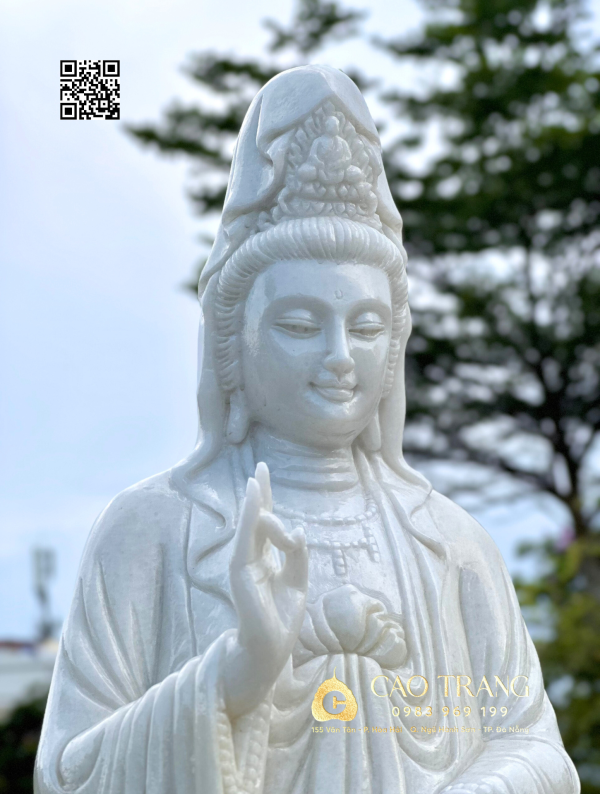 Tượng Quan Âm Bồ Tát chuỗi ngọc cao 1M