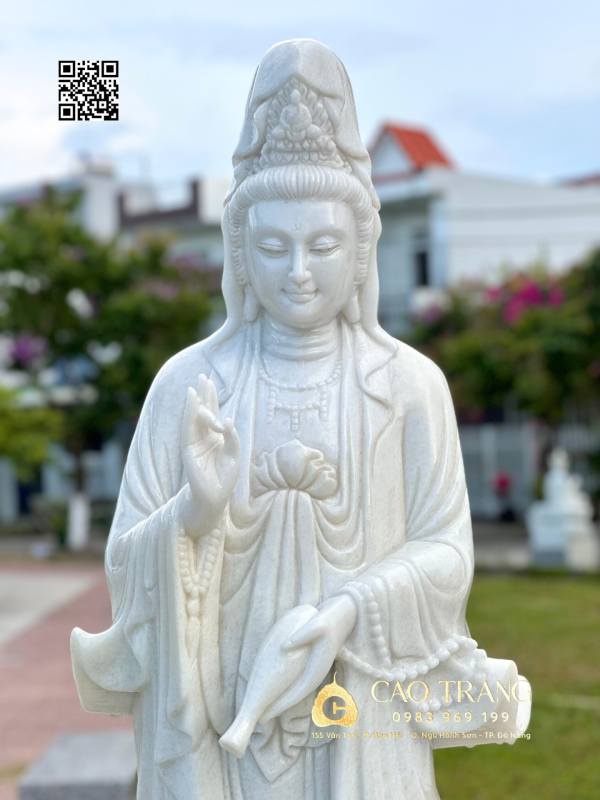 Tượng Quan Âm Bồ Tát chuỗi ngọc cao 1M