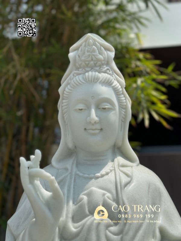 quan am tron cao 1 2