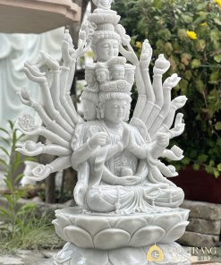 Phật Mẫu Chuẩn Đề bằng đá cao 90cm