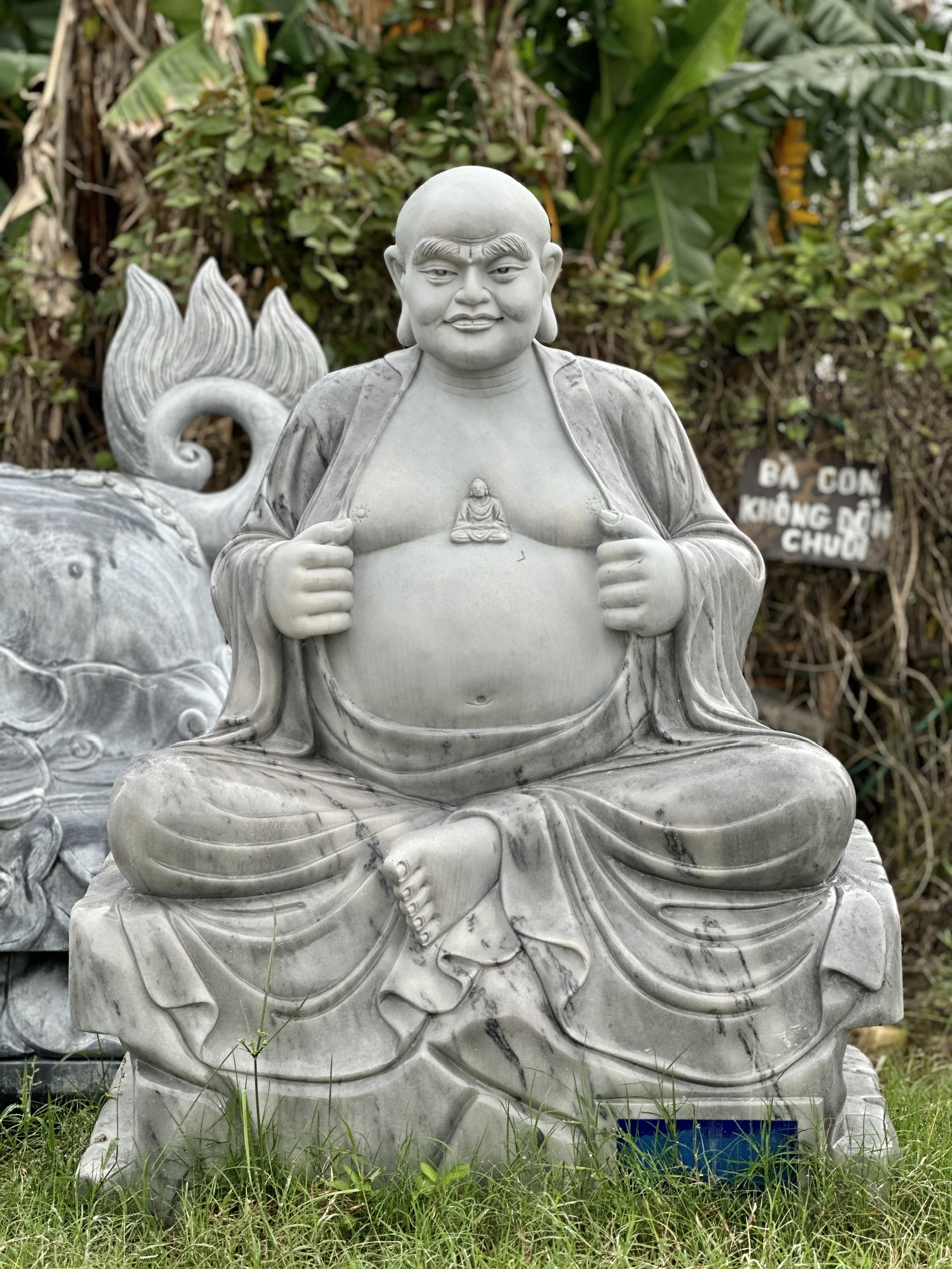 tuong thap bat la han cao 15m da xam 4