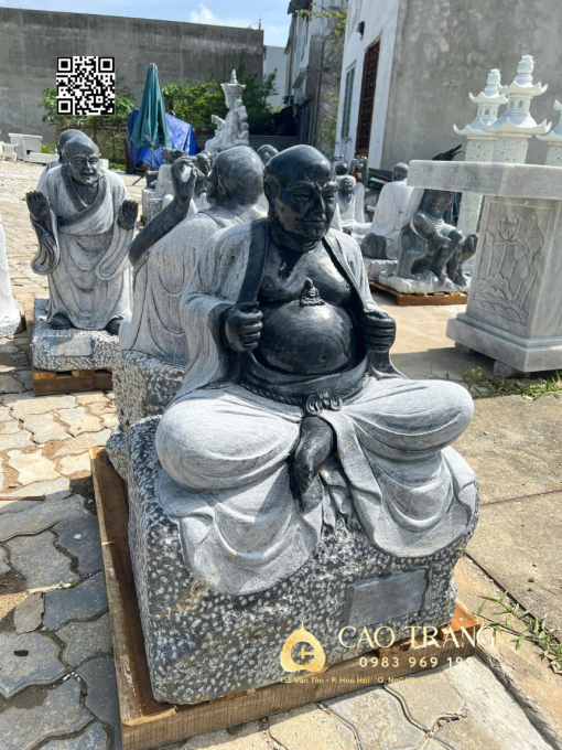 tuong thap bat la han da den 11