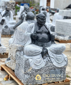 tuong thap bat la han da den 24