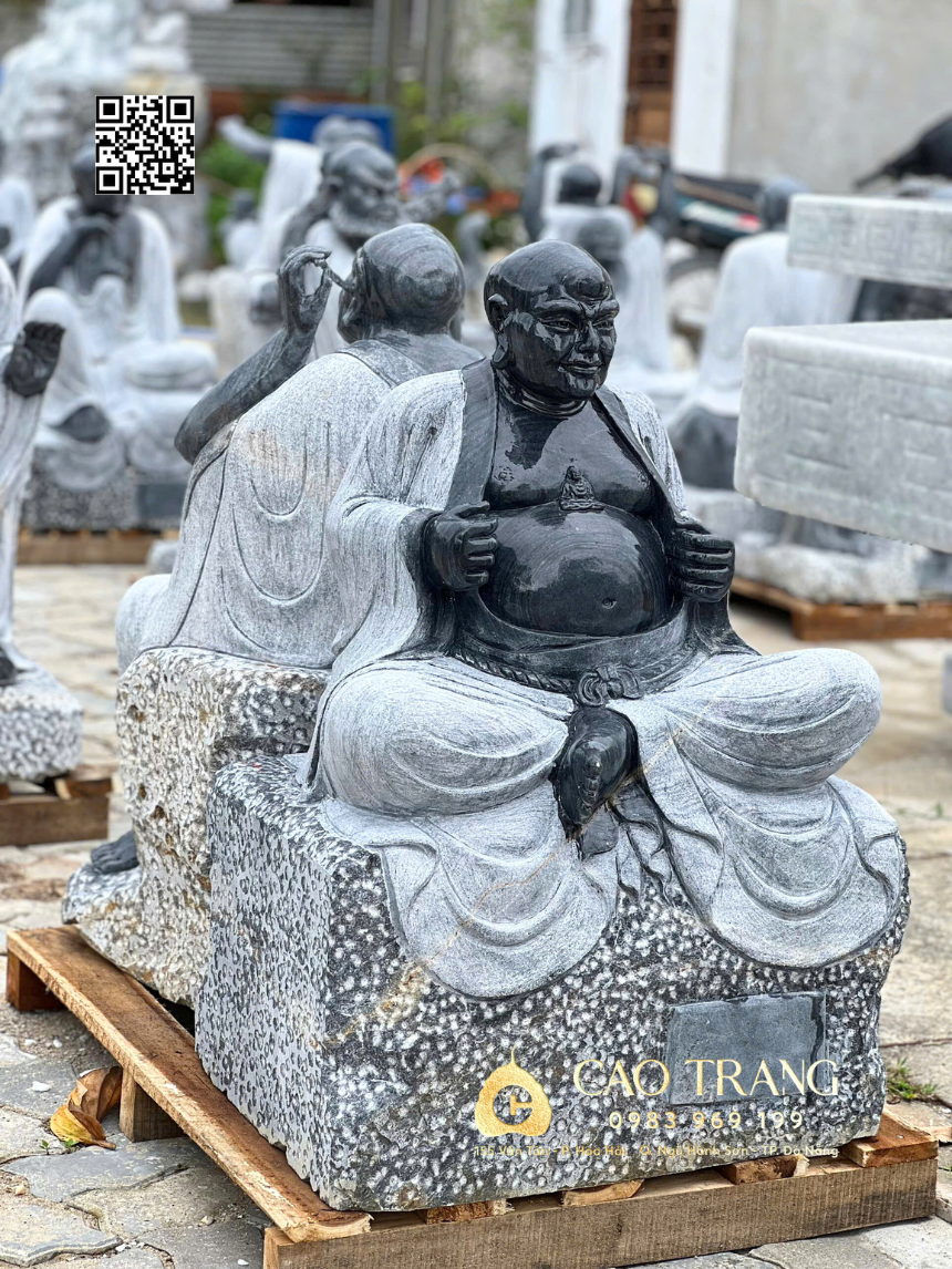 tuong thap bat la han da den 24
