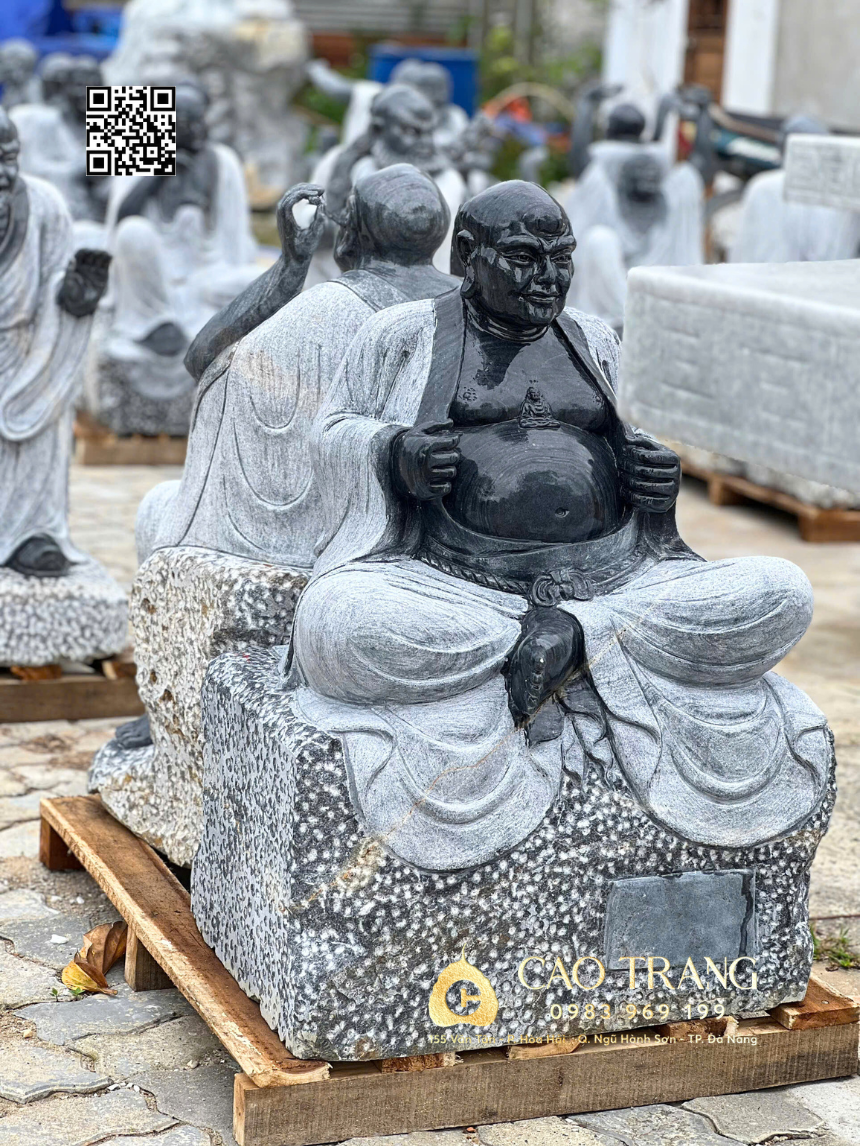 tuong thap bat la han da den 8