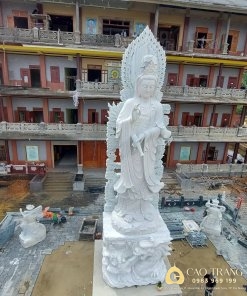 Tượng Quan Âm đứng rồng cao 9m