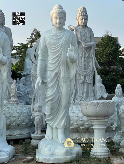 Tượng Phật Thích Ca Ban Phước
