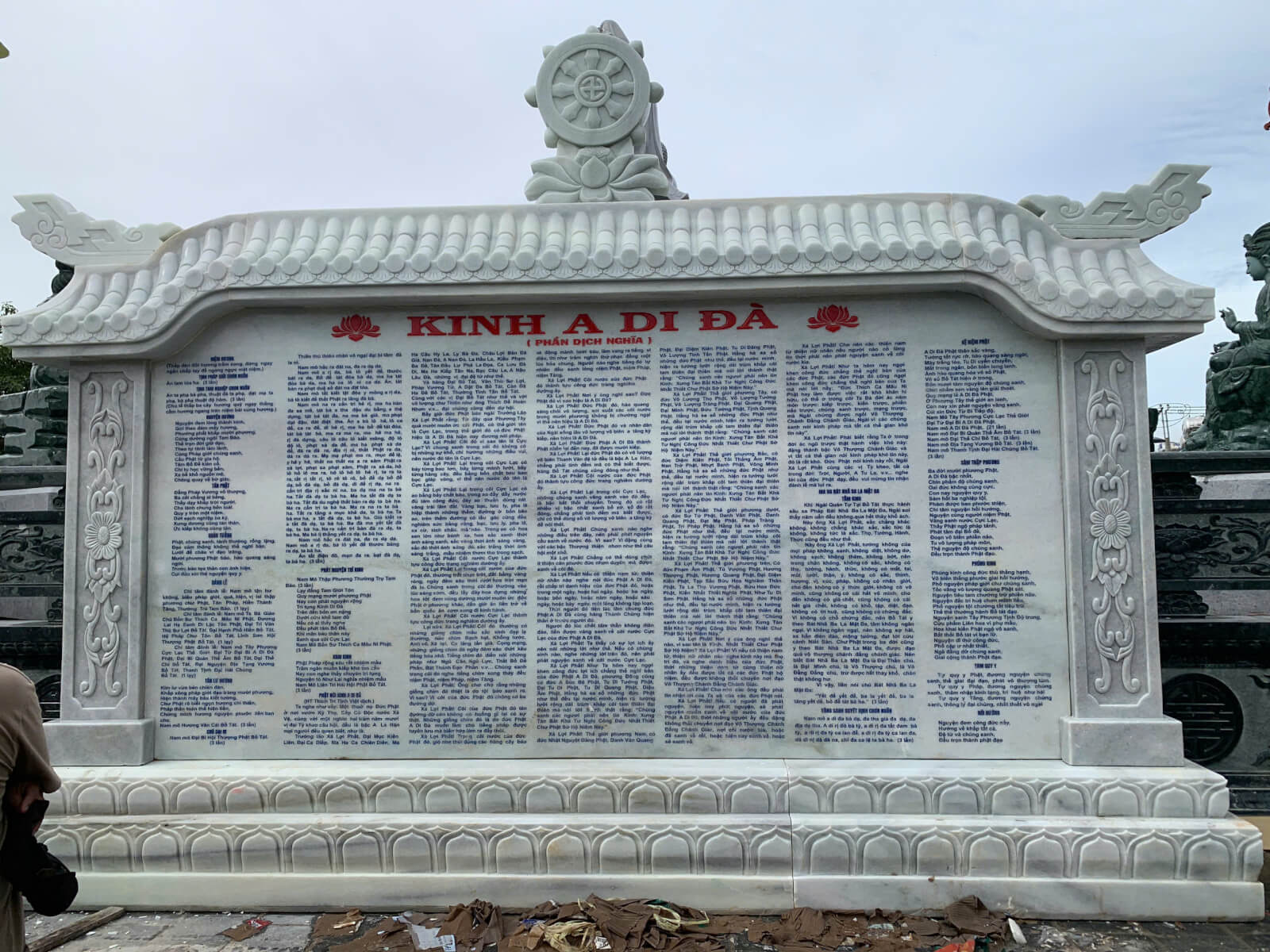 Hoàn Thành Tâm Nguyện: 4 Tấm Kinh Bằng Đá "Khổng Lồ" Dâng Lên Chùa Quán Thế Âm - Lâm Đồng 2 4 tấm kinh bằng đá