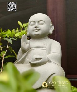 Chú Tiểu cao 80cm bằng đá sa thạch 5 chu tieu cao 80 cm bang da sa thach 5