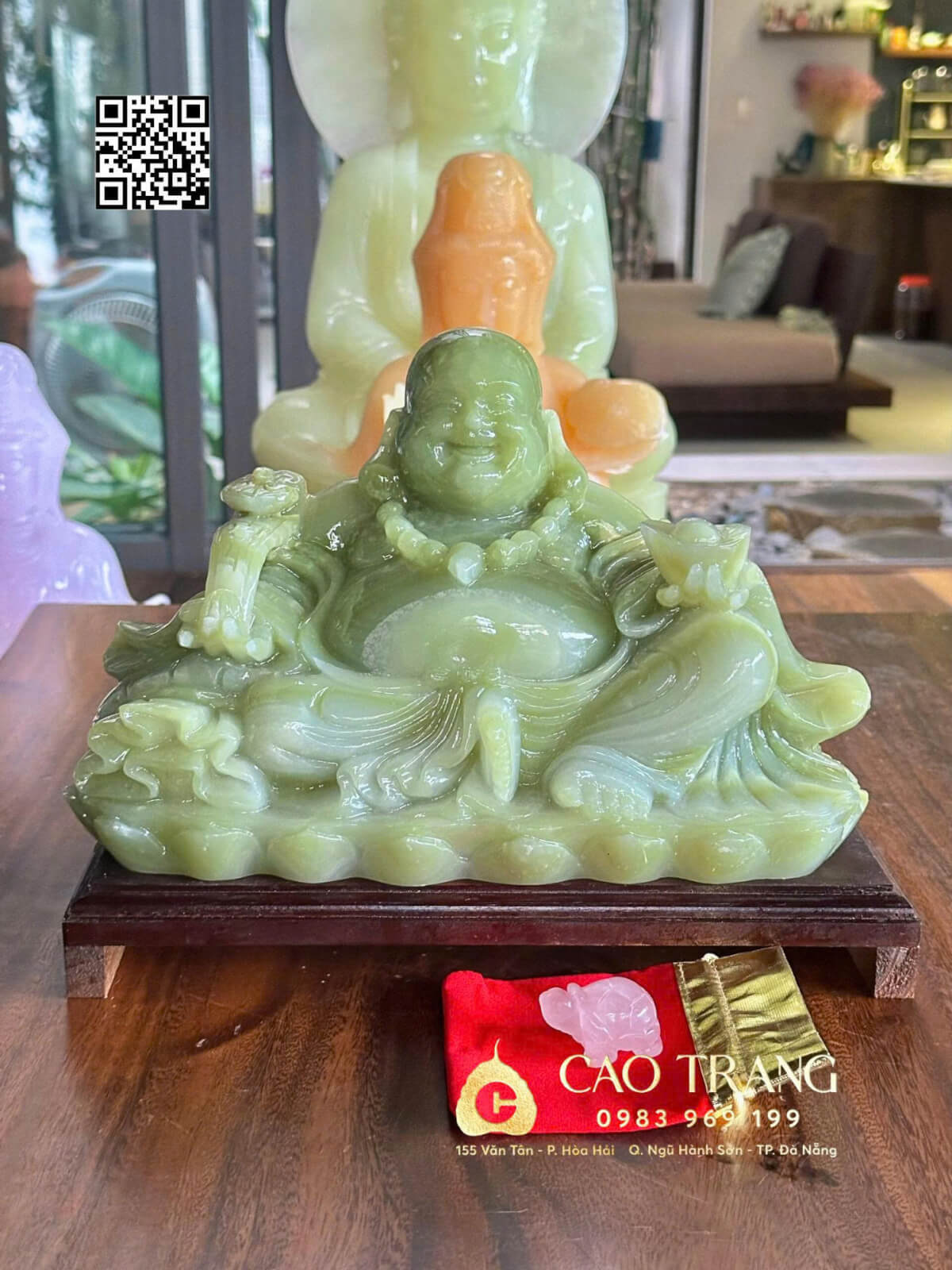 dieu dai ky khi dat tuong phat trong nha 2